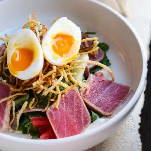 Нисуаз с тунцом и картофельным паем