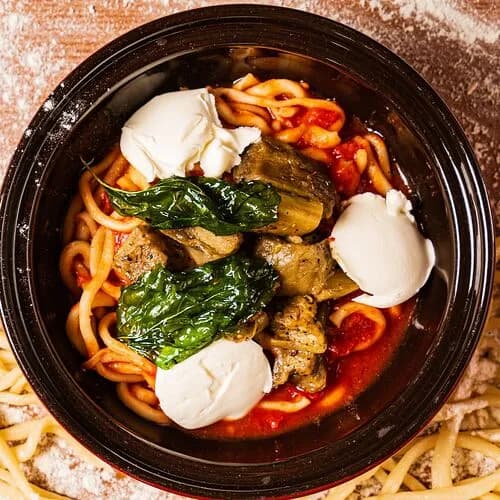 Лагман с баклажаном и творожным сыром