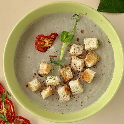 Крем-суп из шампиньонов с трюфелем