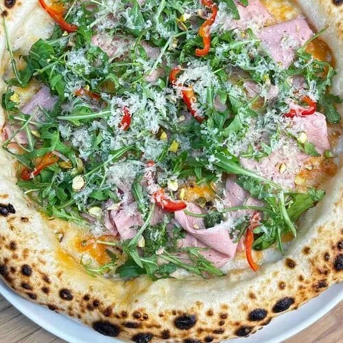 Мортаделла и вяленые томаты