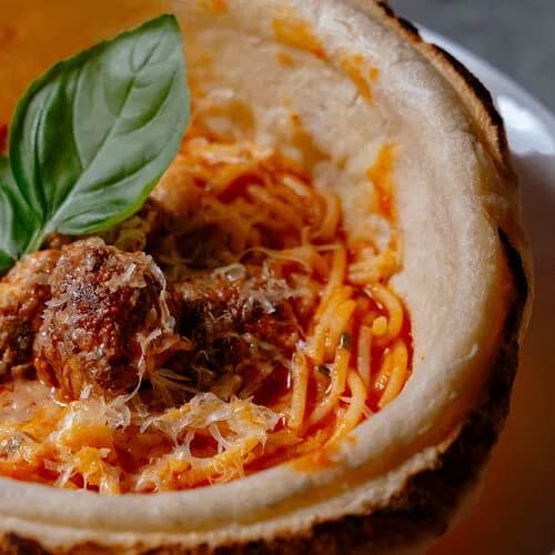 Паста с митболами