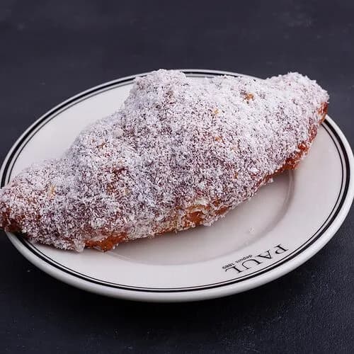 Круассан с кокосовым кремом