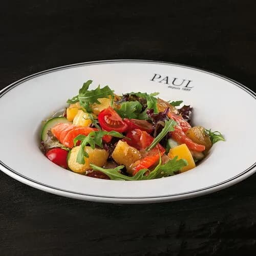 Салат с лососем и картофелем