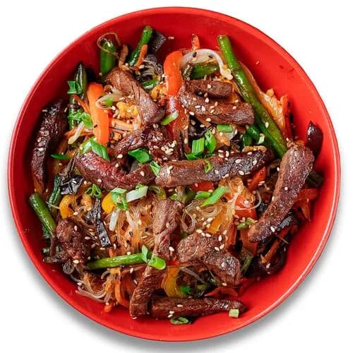 Фунчоза с говядиной и овощами