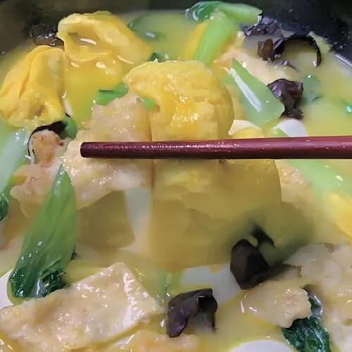 Ароматный тушеный рыбный желудок