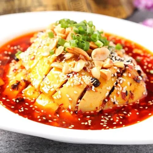 Отварной цыпленок в сладко-остром соусе