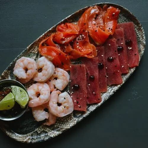 Трио морепродуктов на компанию