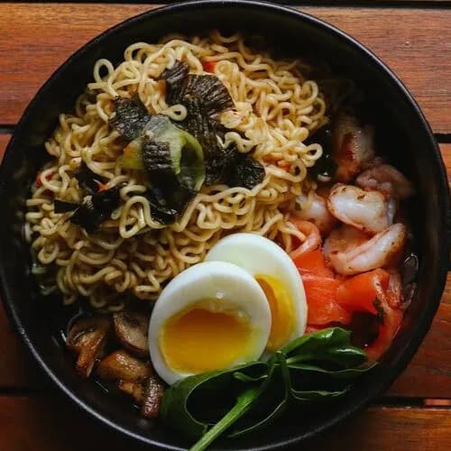 Лапша в стиле Том Ям