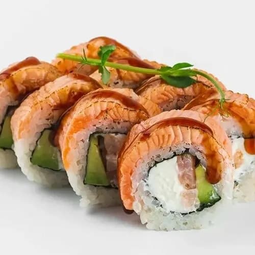 Опаленный ролл сяке маки