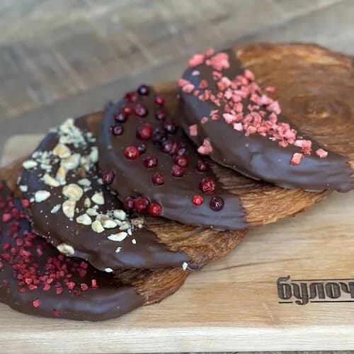 Плоский круассан