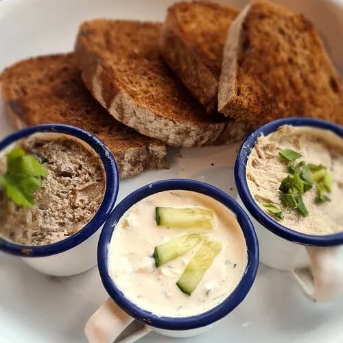 Намазки с гренками