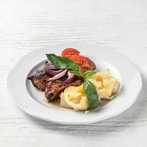 Свиная корейка с картофельным гратеном