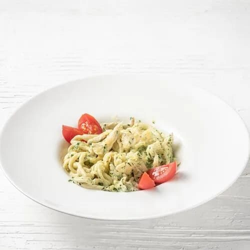 Домашняя паста с курицей и шпинатом