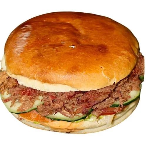 Бургер с рваной говядиной