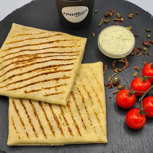 Блин с ветчиной и сыром