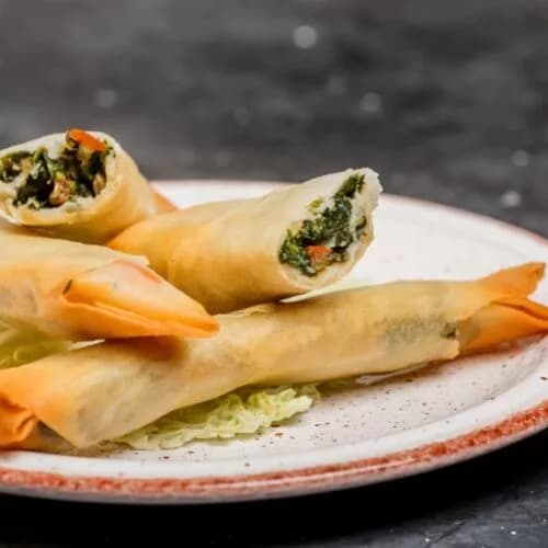 Спринг-ролл со шпинатом