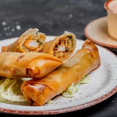 Спринг-ролл с креветками и овощами