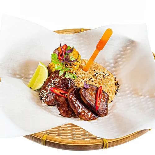 Хибачи рис с говяжьей грудинкой