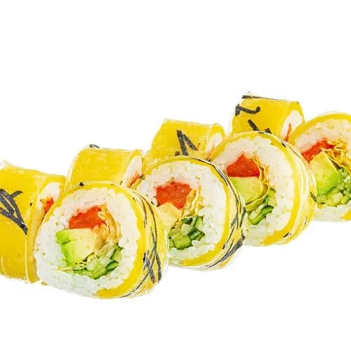 Ролл в рисовой бумаге с овощами