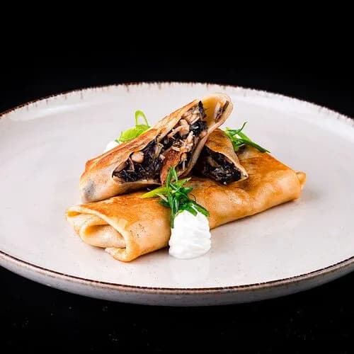 Блинчики с курицей и грибами