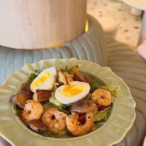 Салат Нисуаз с креветками