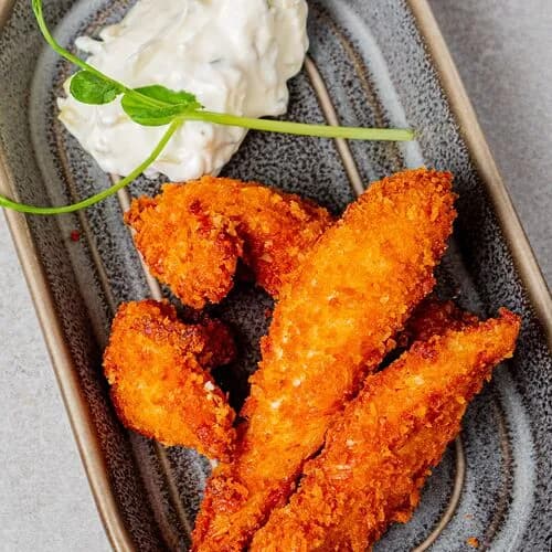 Домашние нагетсы из цыплёнка с фирменным соусом