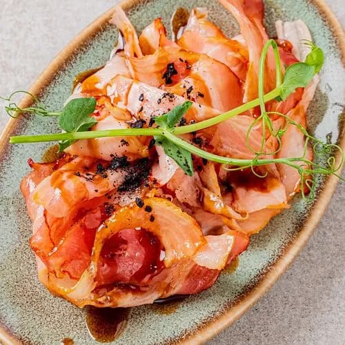 Бекон гриль со специями и соусом бальзамико