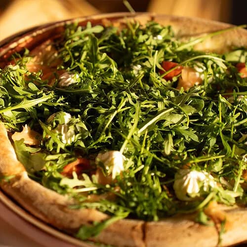 С лососем, черри, шампиньонами и крем чиз