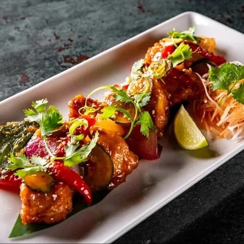 Цыпленок в кисло-сладком соусе