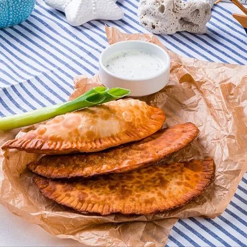 Трио чебуреков с Привоза