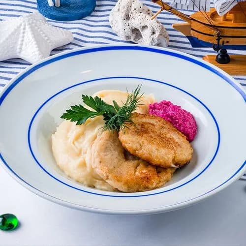 Щучьи котлетки с хреновым пюре