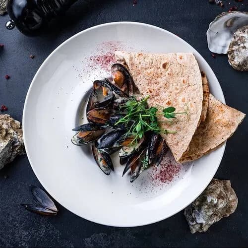 Мидии в сливочном соусе