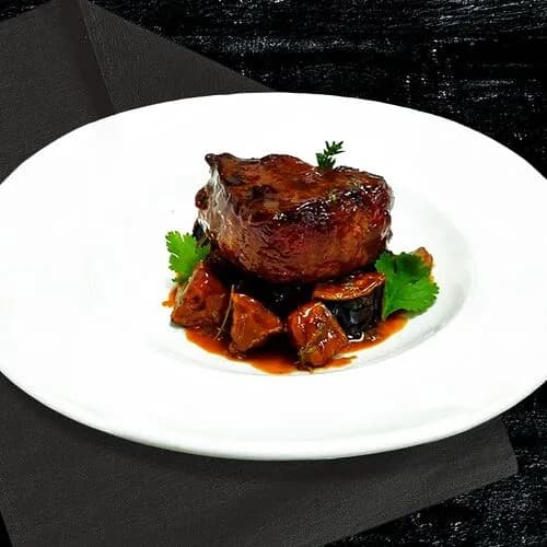 Стейк из вырезки с баклажанами кимчи