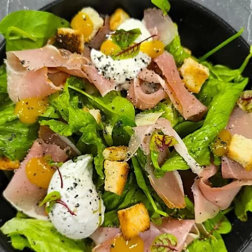 Зелень с прошутто