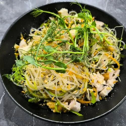 Фунчоза с куриным филе