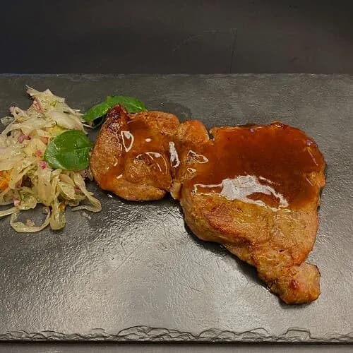 Стейк из свиной шеи