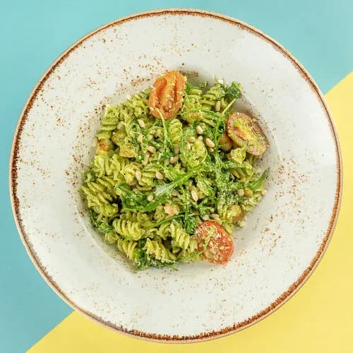 Паста с креветками и песто