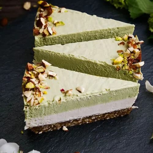 Десерт Матча-лайм-ванил