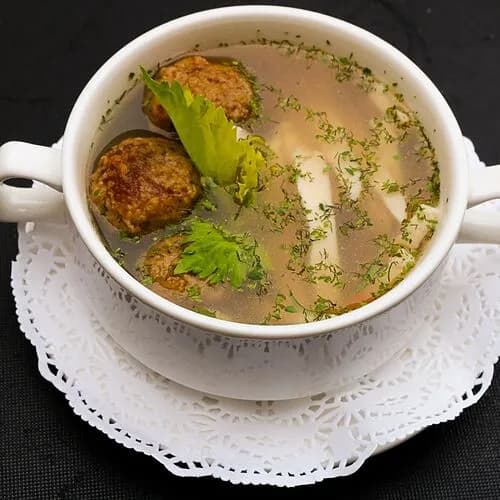 Куриный бульон кошерный с кнейдлах