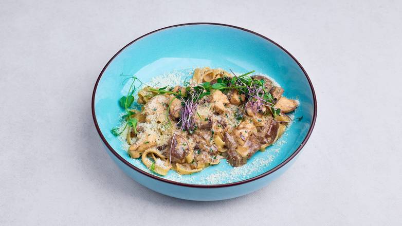 TAGLIATELLE Z PODGRZYBKAMI