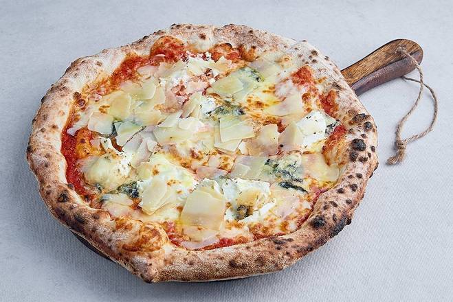 Pizza Quattro Formaggi