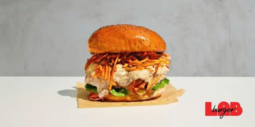Burger z grzybami