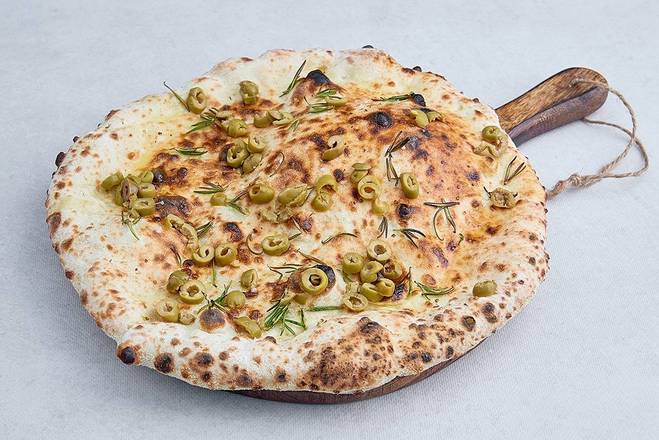 Focaccia z oliwkami