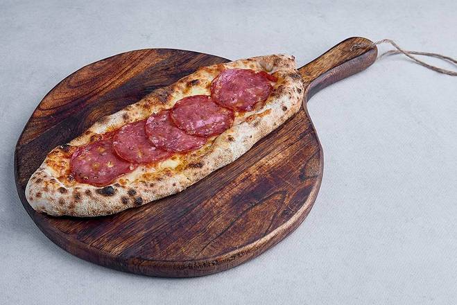A'la Zapiekanka Salame