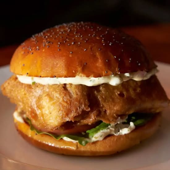 Burger z dorszem