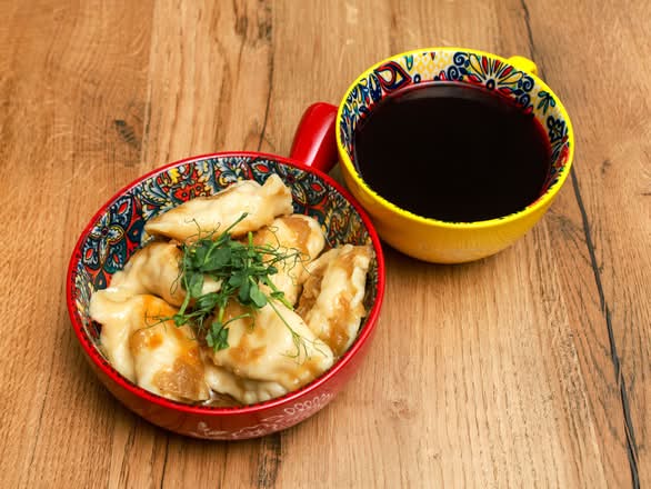 Pierogi z Kapustą i Grzybami (8 szt.)