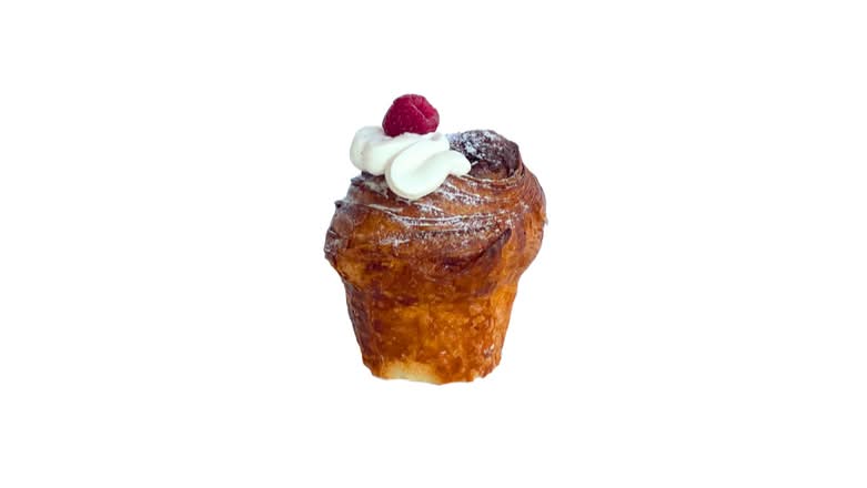 Cruffin