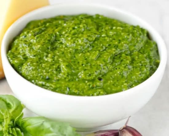 Sos pesto majo ☘️