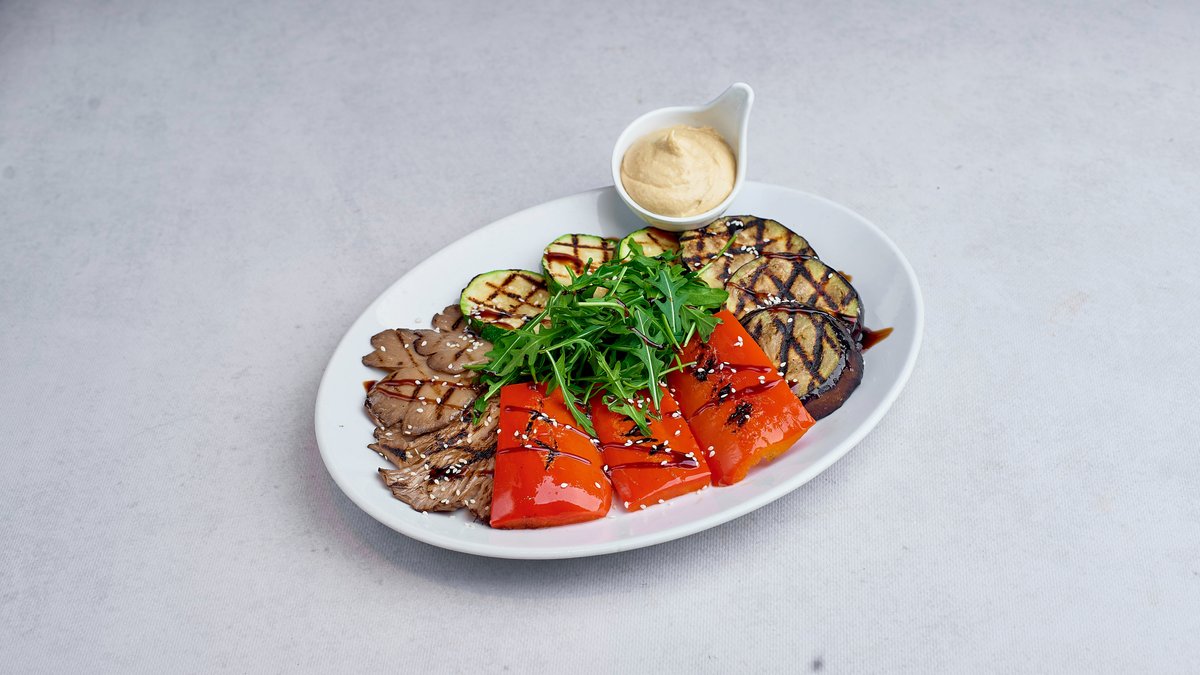 Lahanika scharas me humus 🌿