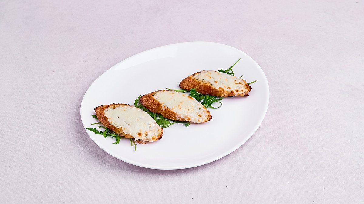 Pieczywo czosnkowe z mozzarellą 🌿